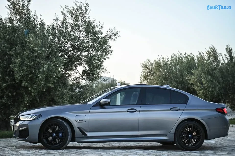 Image 10 de l'annonce 🚀✨ BMW G30 545e Pack M Pro xDrive – Fin 2021