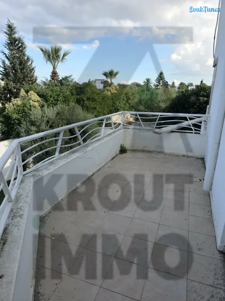 Image 7 de l'annonce A louer villa meublée chotrana2