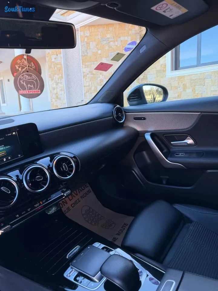 Image 9 de l'annonce Mercedes classe A180