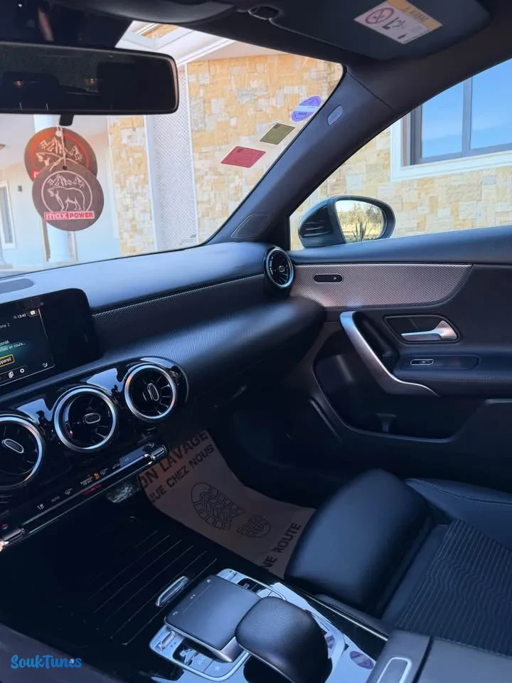 Image 8 de l'annonce Mercedes classe A180